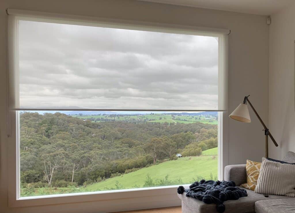 Benefits of window dressing - flexible window dressings in the countryside